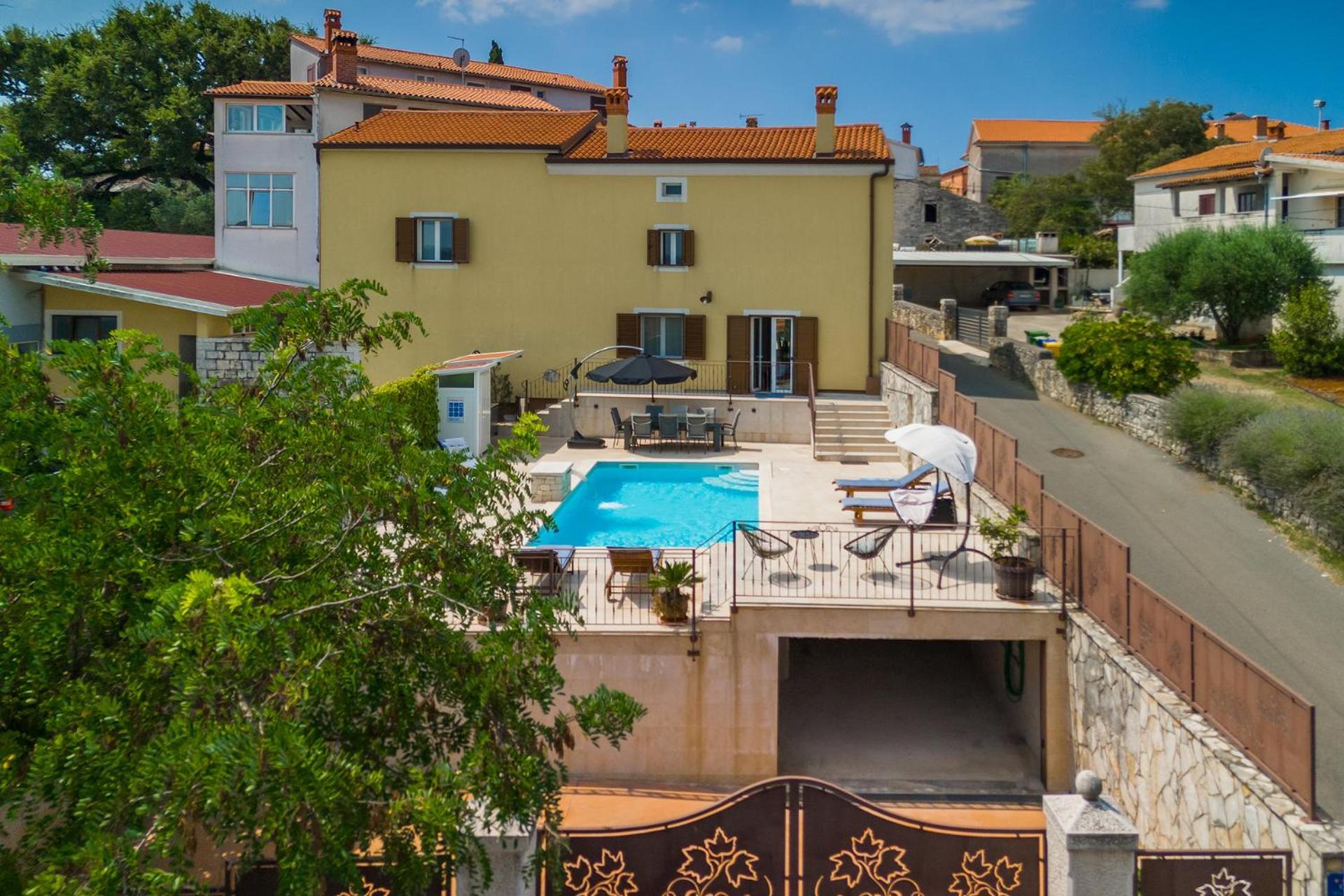 Villa Alberta Ровиньско село Экстерьер фото